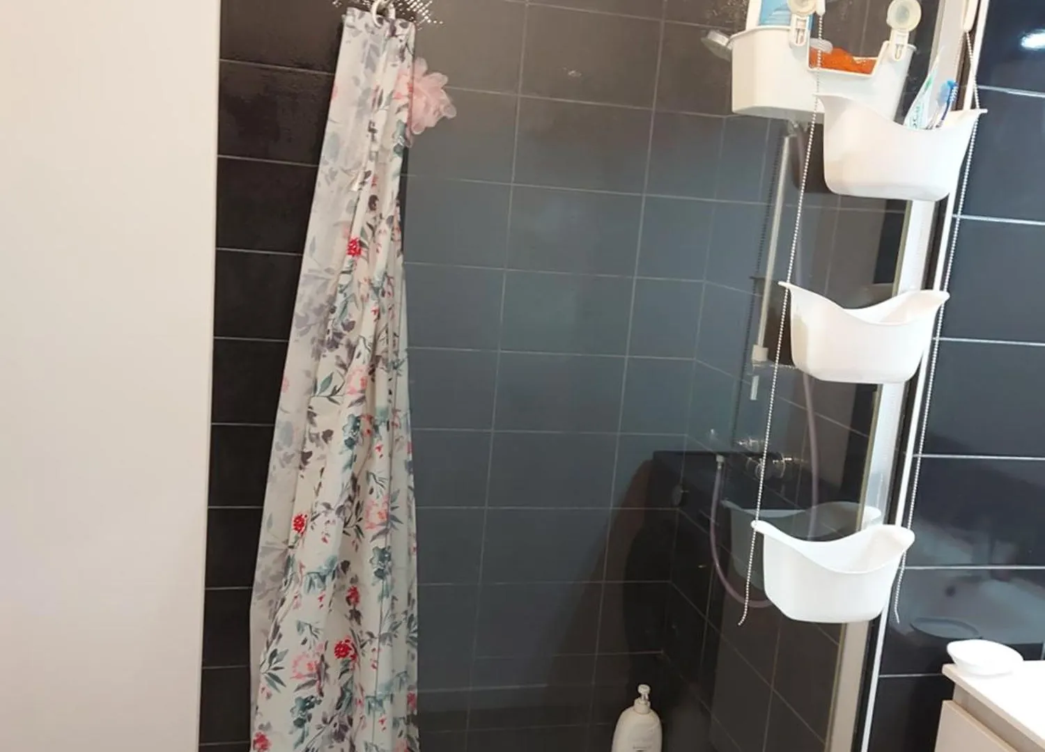 Chambre privée chez l'habitant dans un appartement T3 Rennes