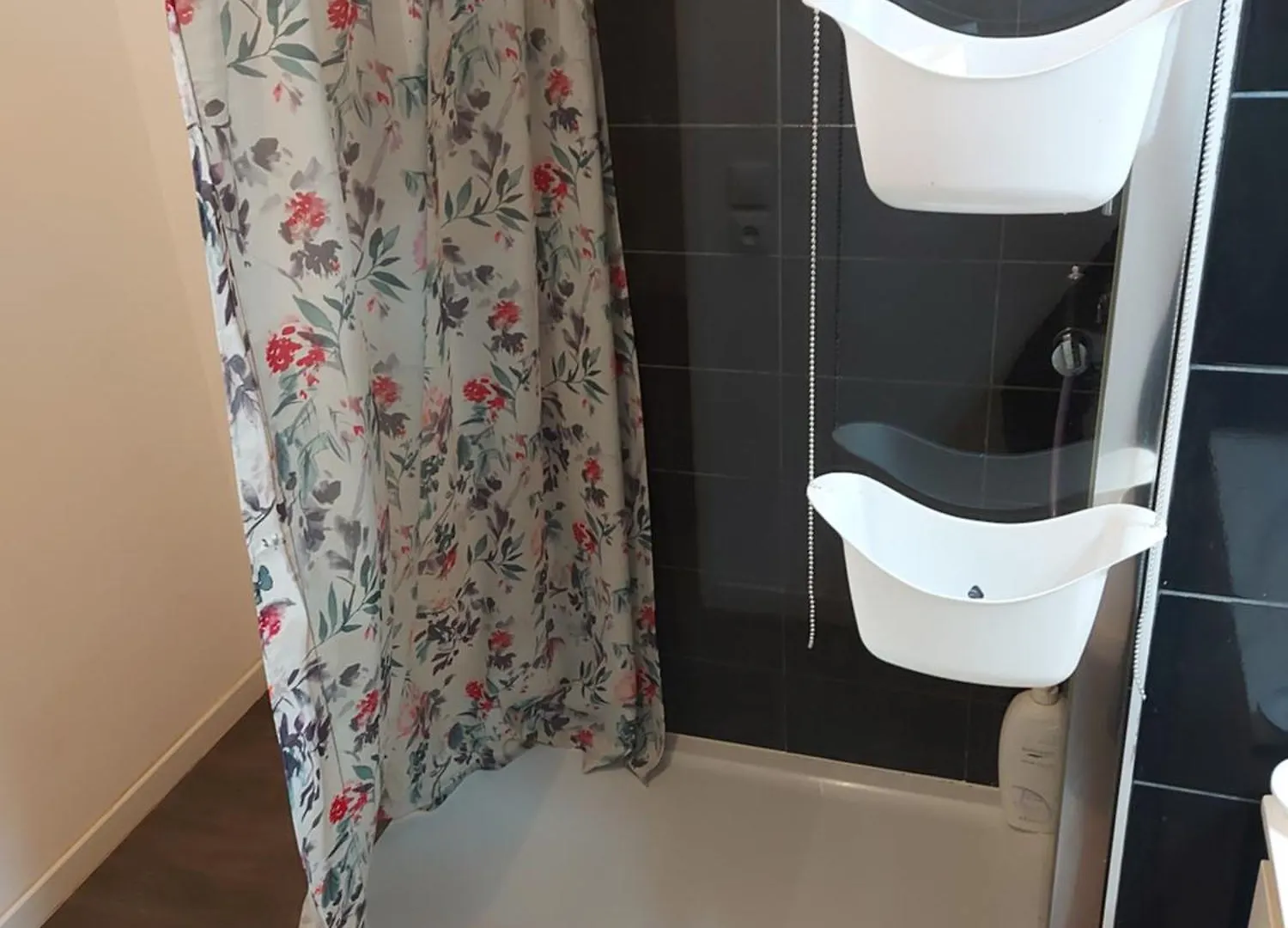 Chambre privée chez l'habitant dans un appartement T3 Rennes 0*,  France